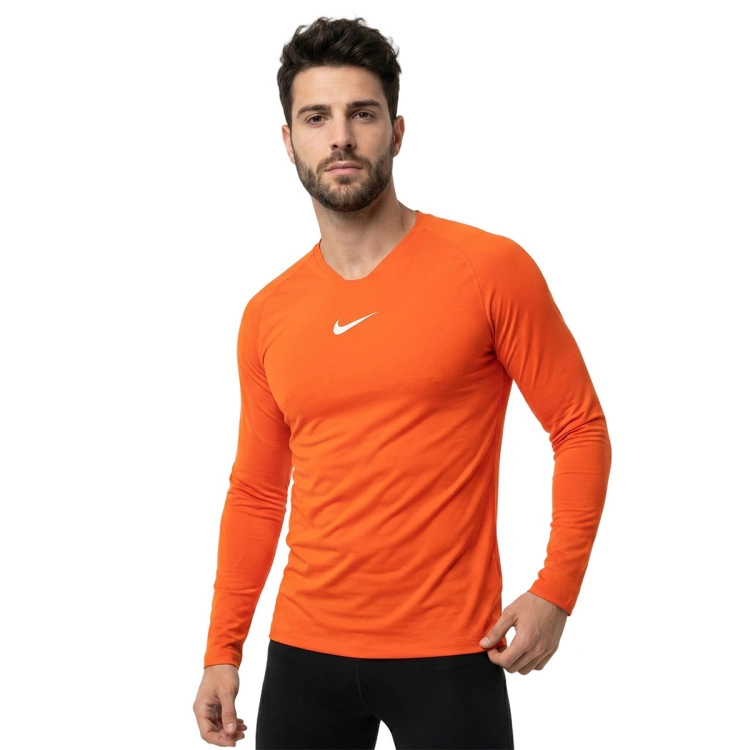camiseta-nike-park-first-layer-ml-safety-orange-0