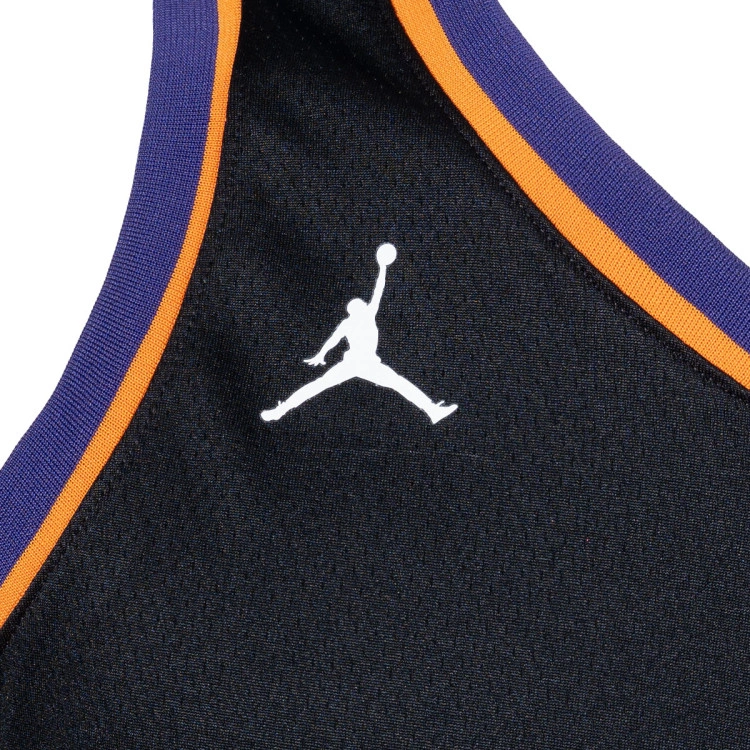 camiseta-jordan-phoenix-suns-swingman-statement-edition-devin-booker-nino-black-7