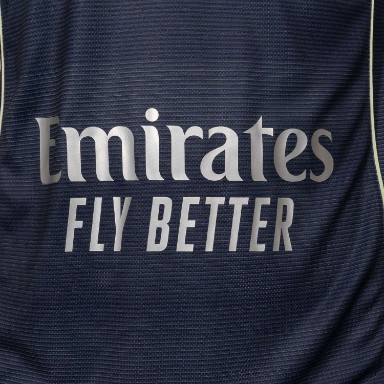 camiseta-adidas-real-madrid-2025-2026-kinder-blanco-3