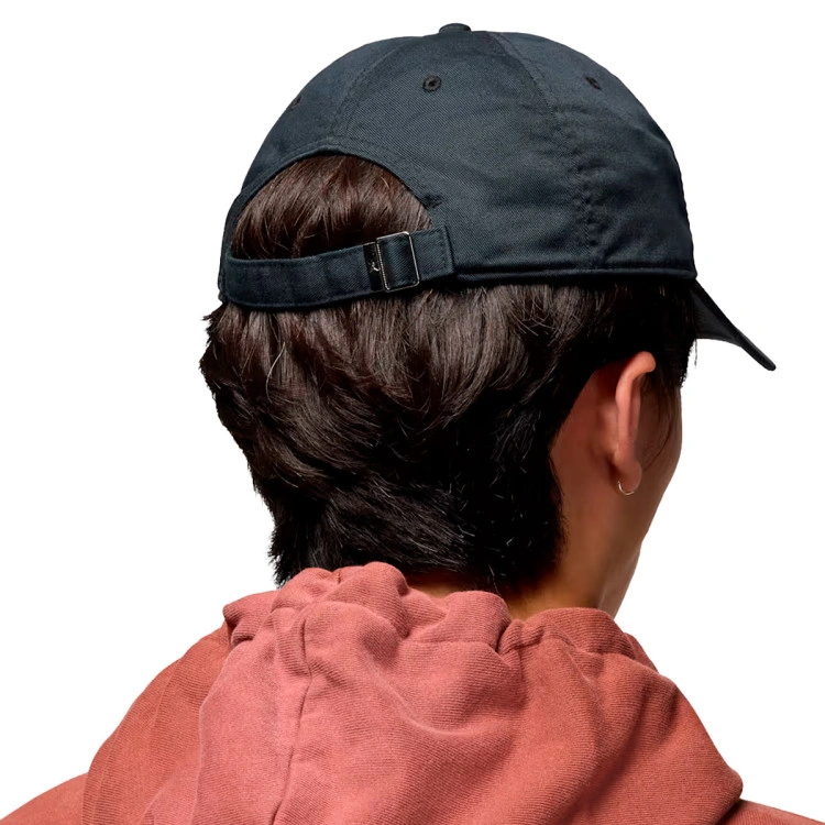 gorra-jordan-club-black-iron-grey-1