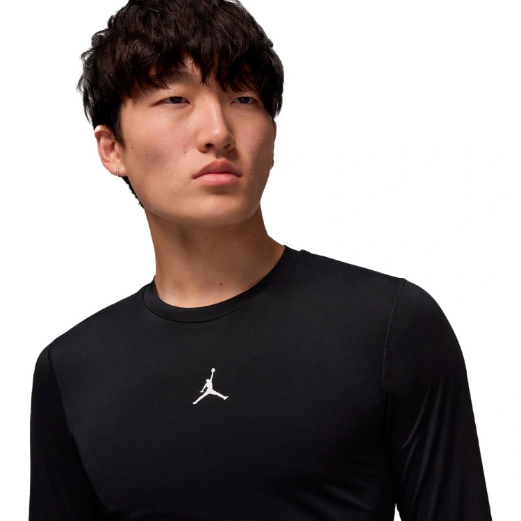 camiseta-jordan-dri-fit-sport-manga-larga-baselayer-black-white-2