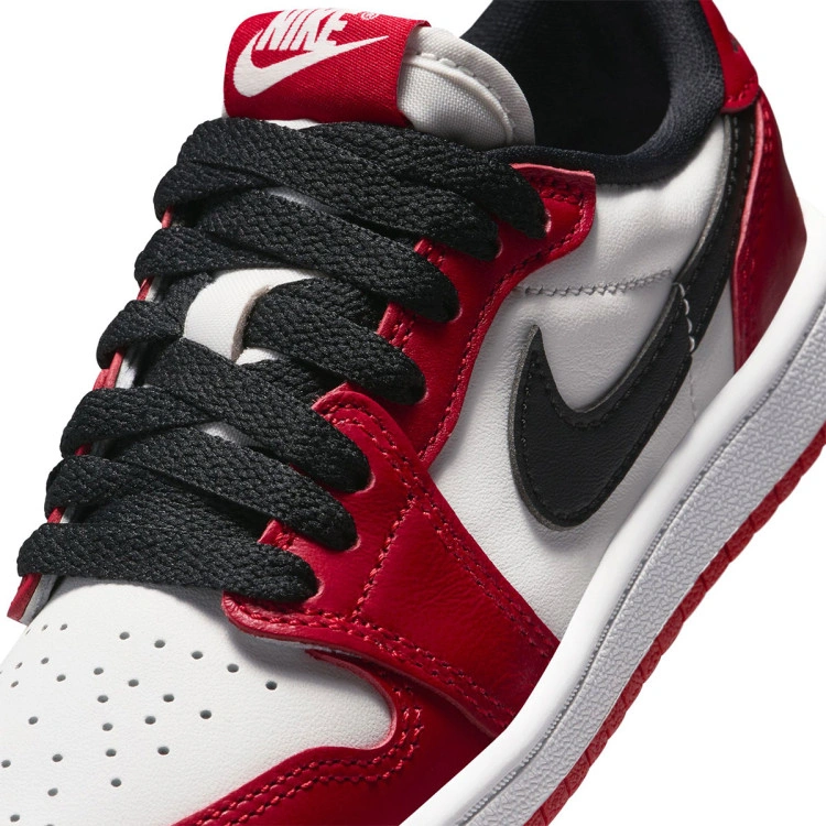 zapatilla-jordan-air-jordan-1-retro-low-og-chicago-preescolar-varsity-red-black-summit-white-6