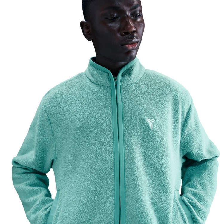 chaqueta-nike-kobe-bryant-winterized-top-cannon-light-silver-white-2