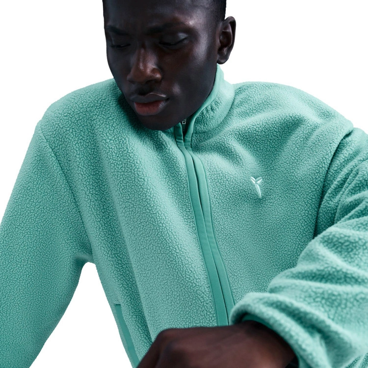 chaqueta-nike-kobe-bryant-winterized-top-cannon-light-silver-white-4