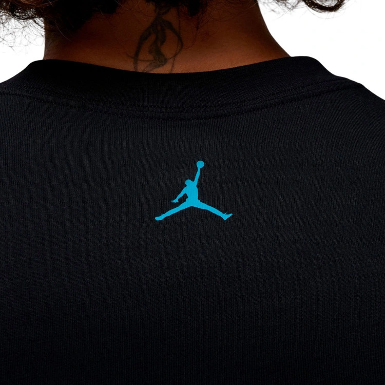 camiseta-jordan-flight-mountnside-gfx-crew-black-lt-photo-blue-4