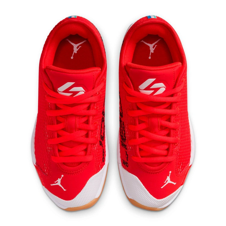 zapatillas-jordan-luka-77-chili-red-nino-chile-red-white-gum-light-brown-5