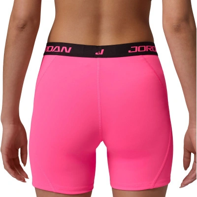Pantaloncini Sport Dri-Fit 5" Essential Mujer