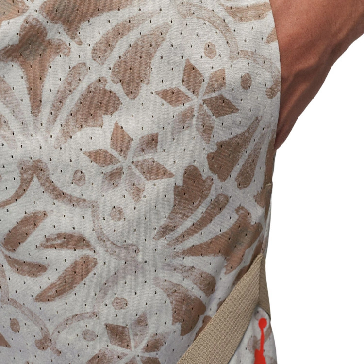 pantalon-corto-jordan-luka-doncic-sport-dri-fit-diamond-khaki-varsity-red-4