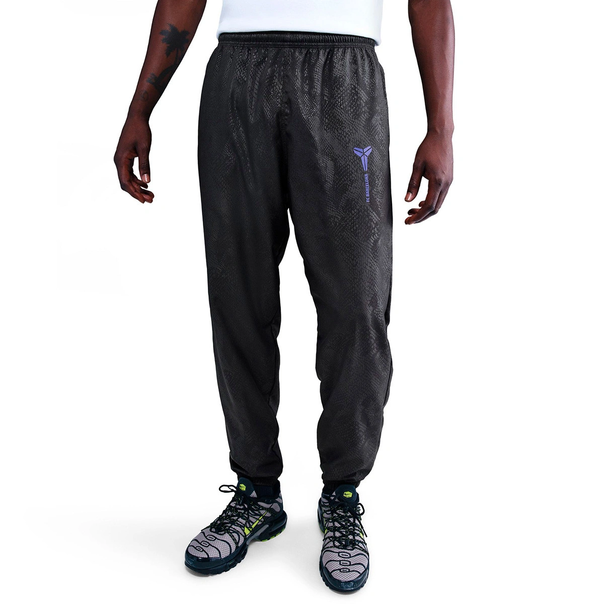 pantalon-largo-nike-fc-barcelona-training-2025-2026-black-persian-violet-0