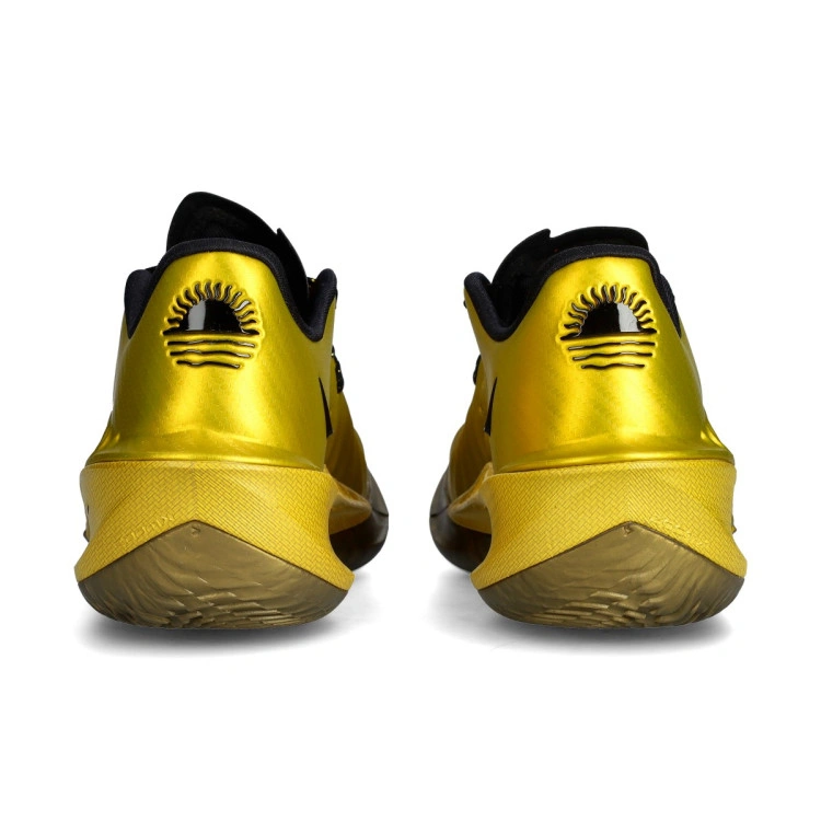 zapatillas-nike-g.t.-cut-4-jordan-poole-metallic-gold-black-4