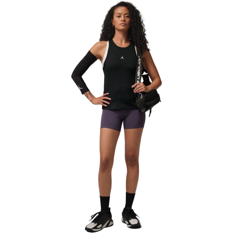 camiseta-jordan-sport-essential-sin-mangas-top-mujer-black-white-3