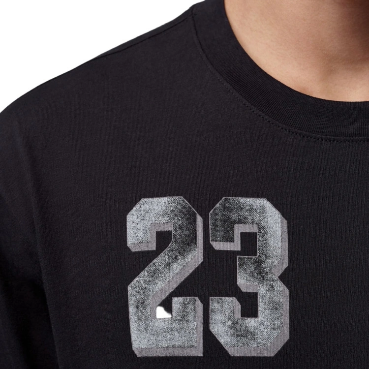 camiseta-jordan-mj-brooklyn-varsity-gfx-black-white-4