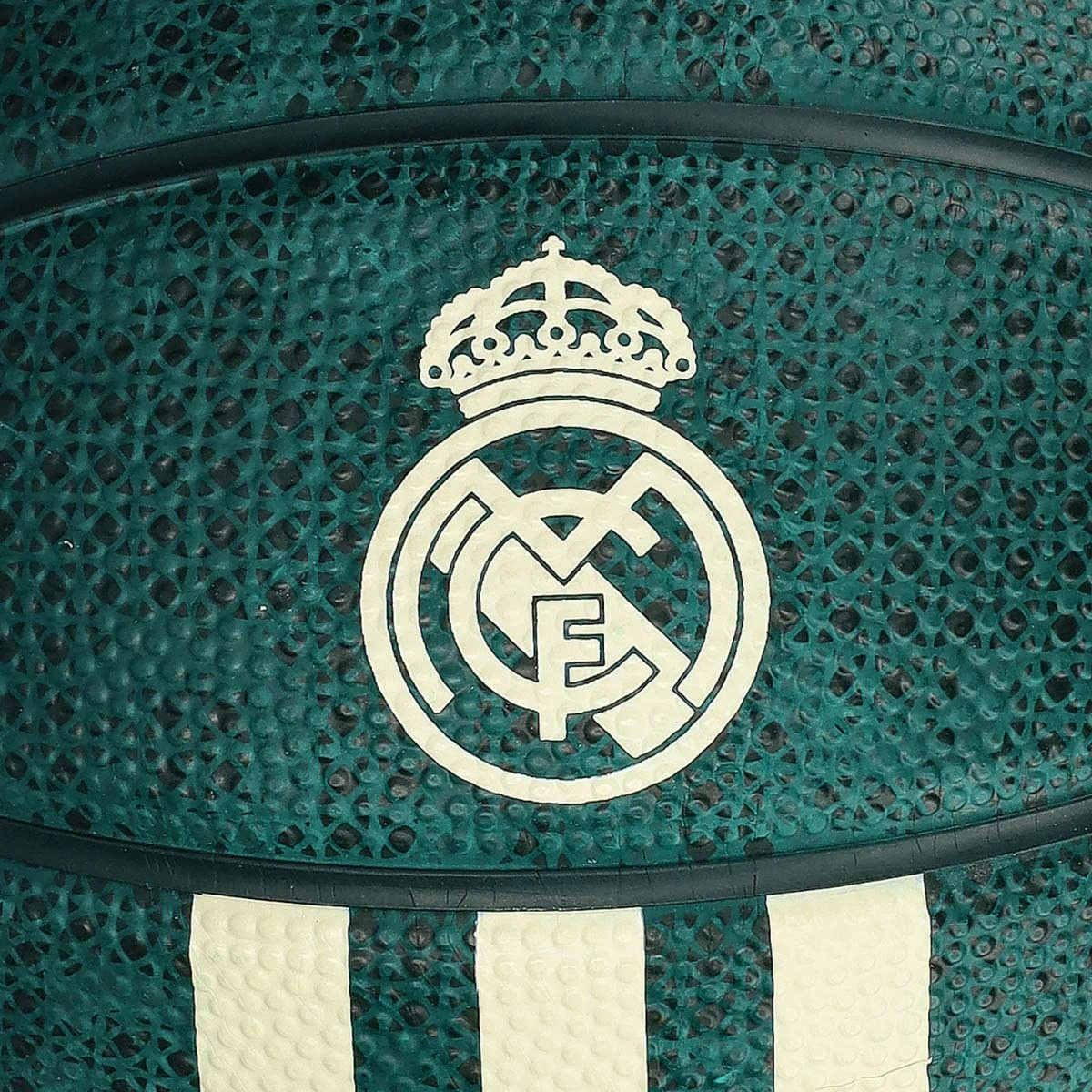 balon-adidas-real-madrid-basketball-mini-2026-2027-noble-green-3