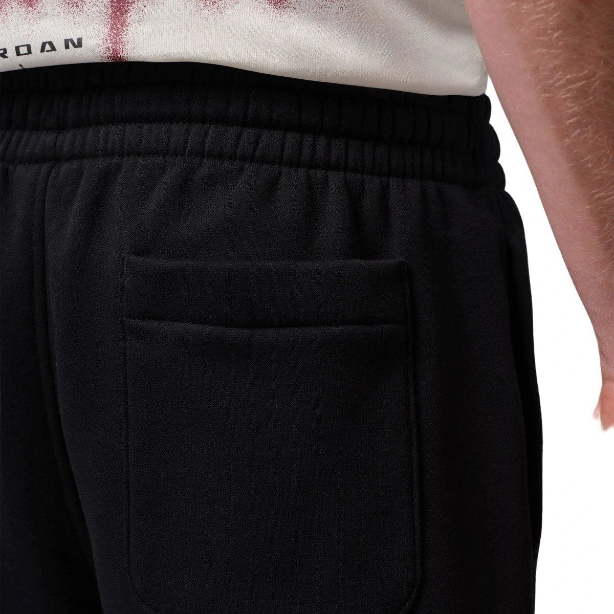 pantalon-corto-jordan-brooklyn-st-fleece-7-short-bb-black-university-red-4