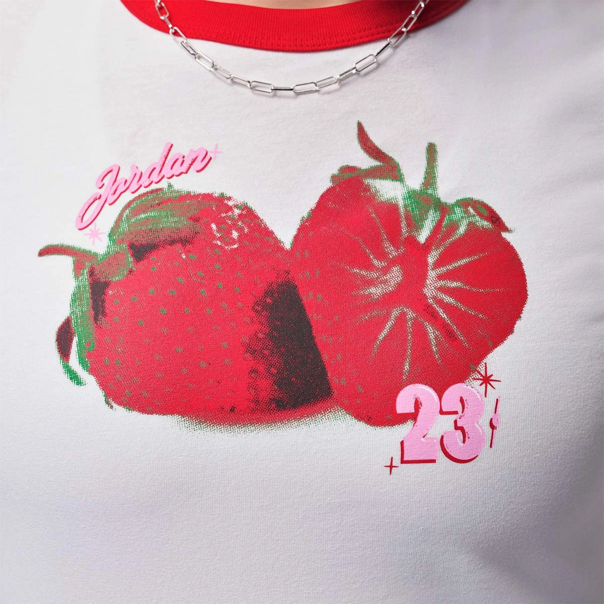 camiseta-jordan-strawberry-ringer-mujer-white-university-red-2