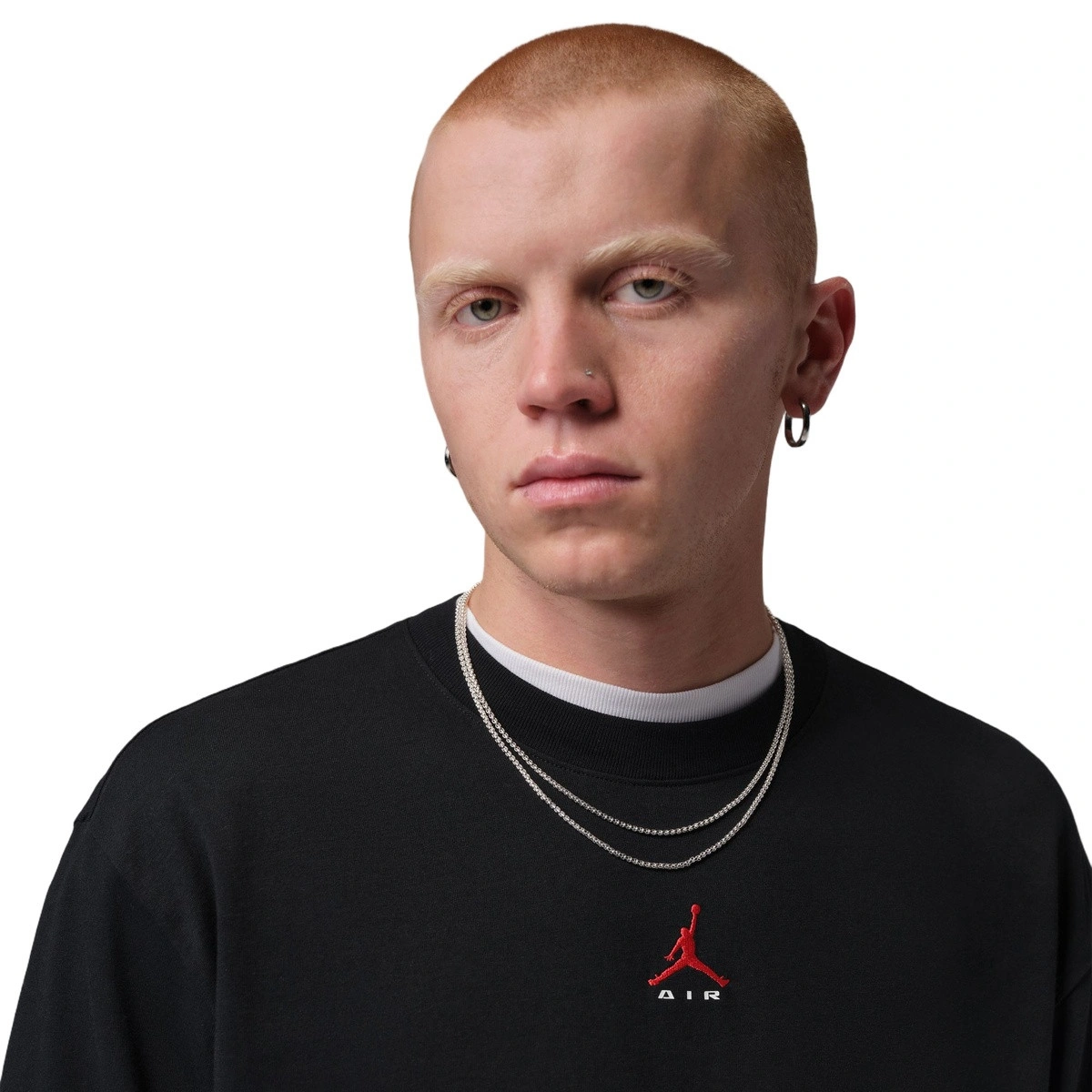 camiseta-jordan-brooklyn-laser-gfx-crew-black-university-red-5