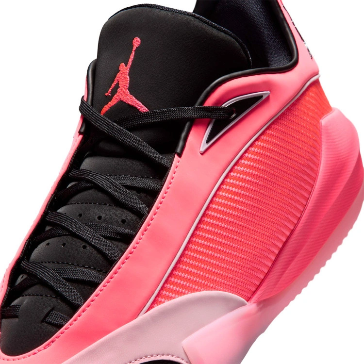zapatillas-jordan-triangle-hyper-punch-black-med-soft-pink-6