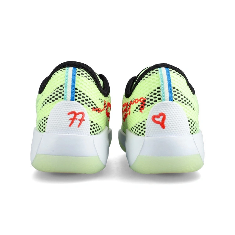 zapatillas-jordan-luka-77-v2-nino-barely-volt-infrared-23-black-white-4