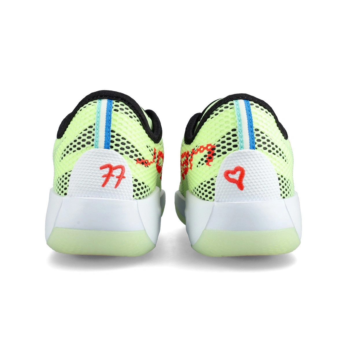 zapatillas-jordan-luka-77-v2-nino-barely-volt-infrared-23-black-white-4