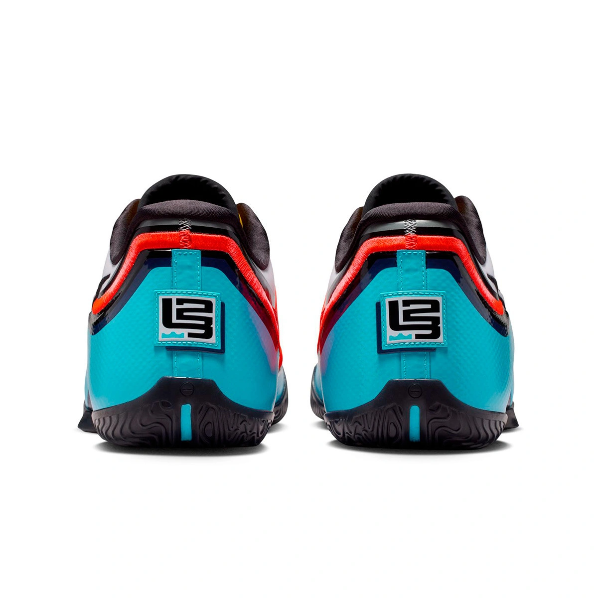 zapatillas-nike-lebron-23-stewie-baltic-blue-white-bluegrass-4