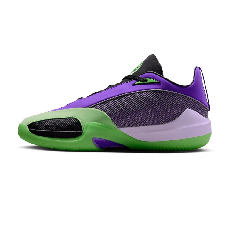 zapatillas-jordan-triangle-q54-action-grape-key-lime-black-white-2