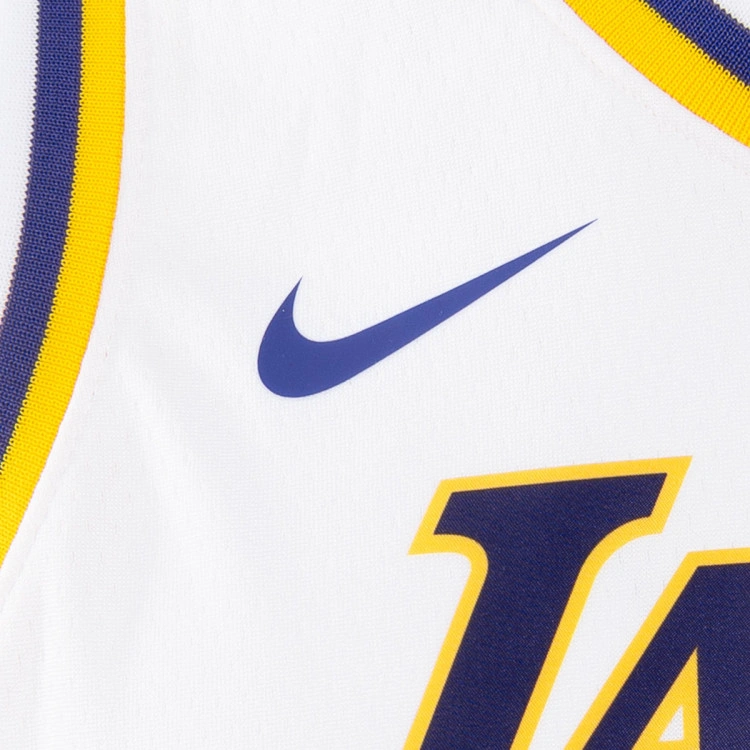 camiseta-nike-los-angeles-lakers-swingman-association-edition-kobe-bryant-nino-white-3