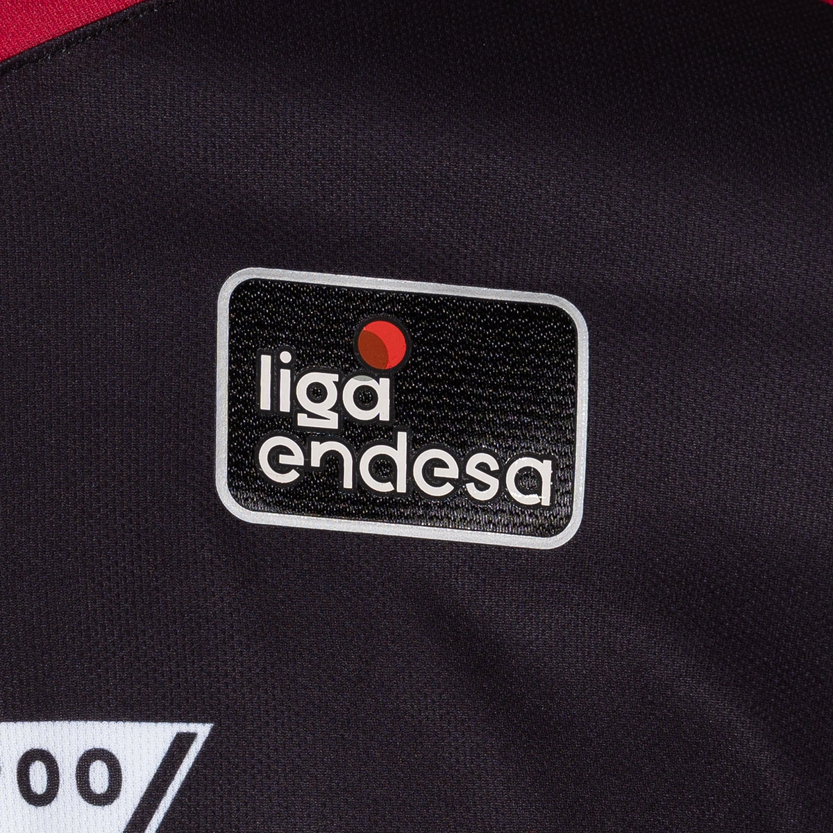 camiseta-mercury-casademont-zaragoza-pre-match-2026-2027-black-red-4