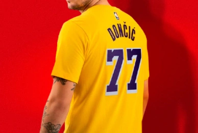 card Offerte imperdibili sulle maglie di Luka Dončić